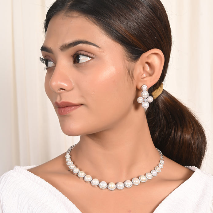 Classic Diamond Pearl Necklace Set