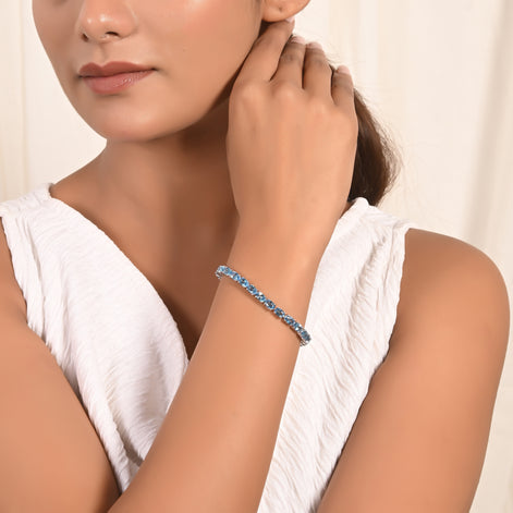 Blue Topaz Prong Bracelet