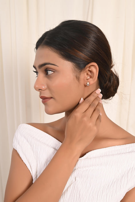Eterna Shine Pearl Tops