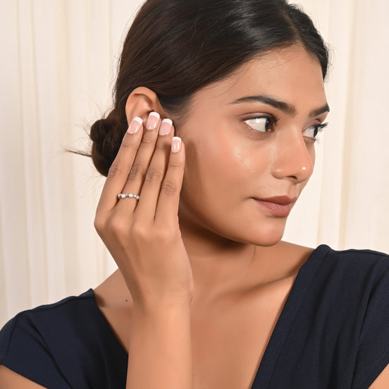 Classic Spark Pearl Ring