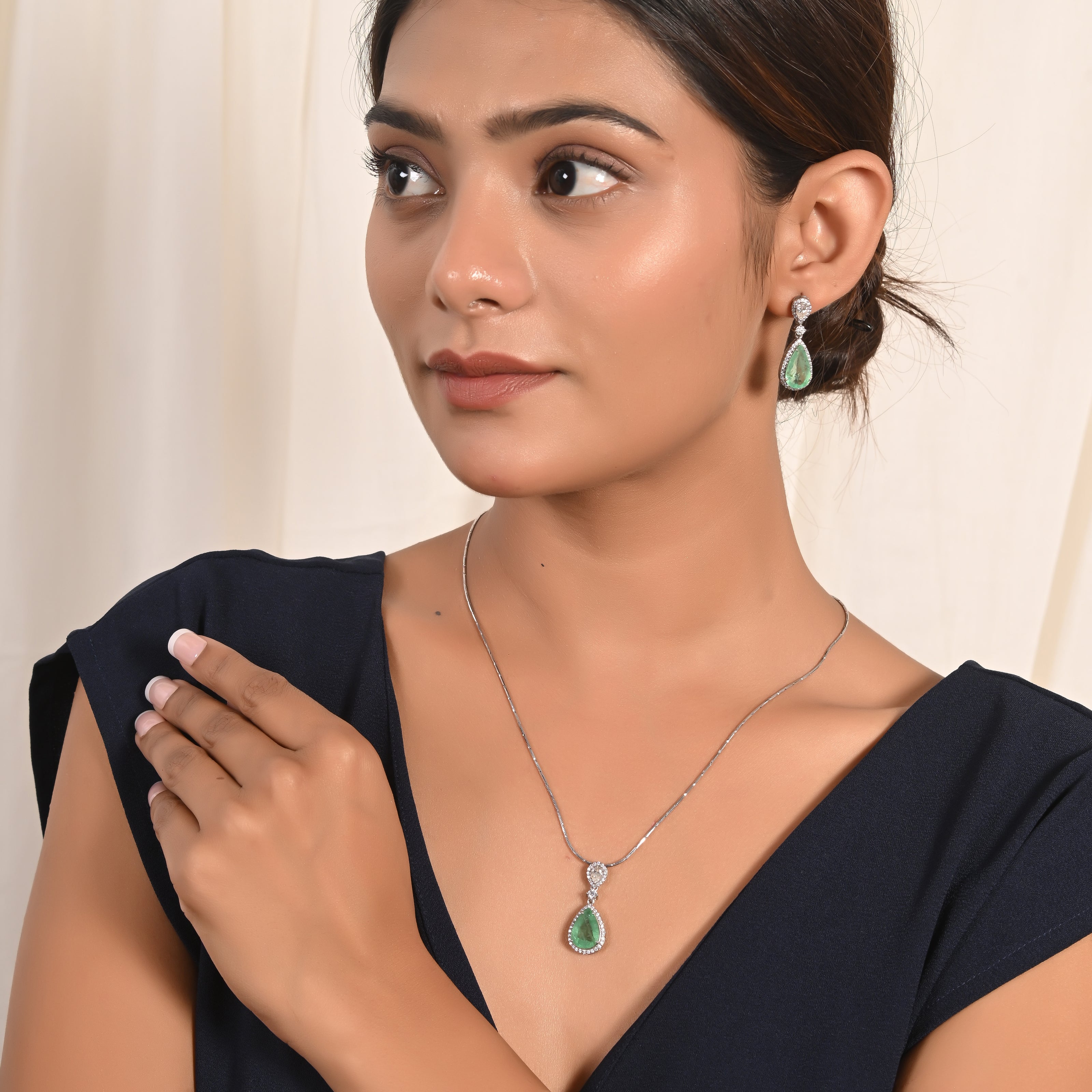 Lush Emerald Cut Moissanite Necklace Set