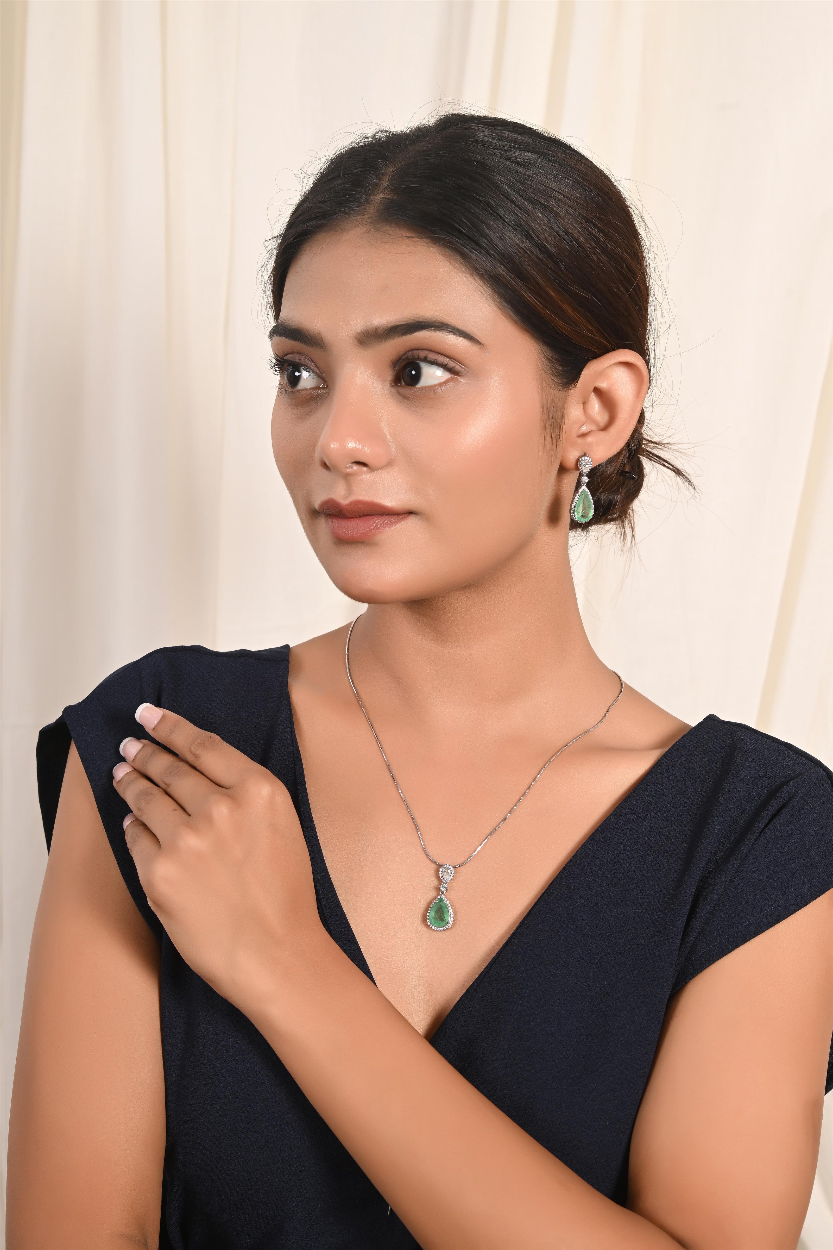 Lush Emerald Cut Moissanite Necklace Set