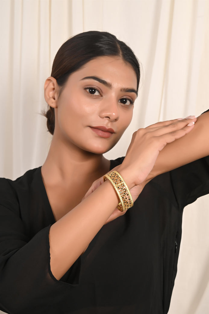 Sleek Black Spinel Bangle