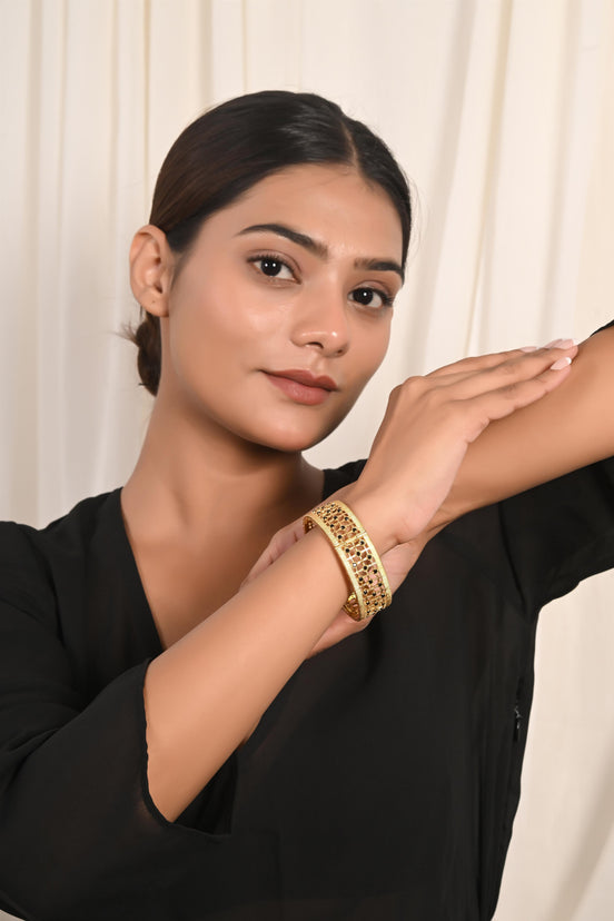 Sleek Black Spinel Bangle