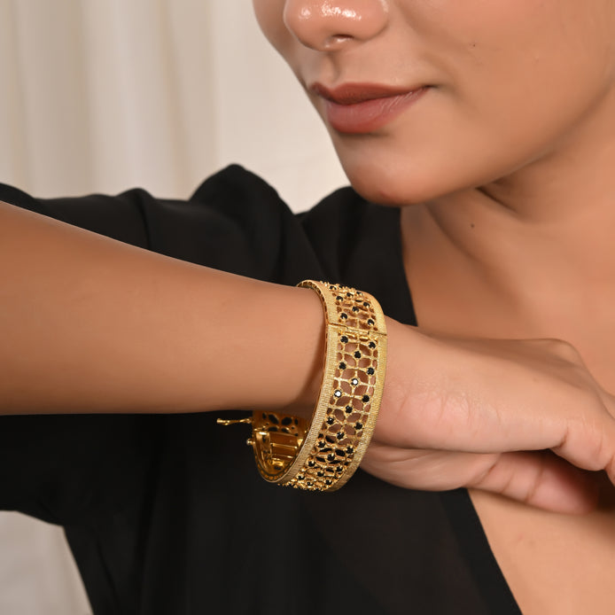 Sleek Black Spinel Bangle