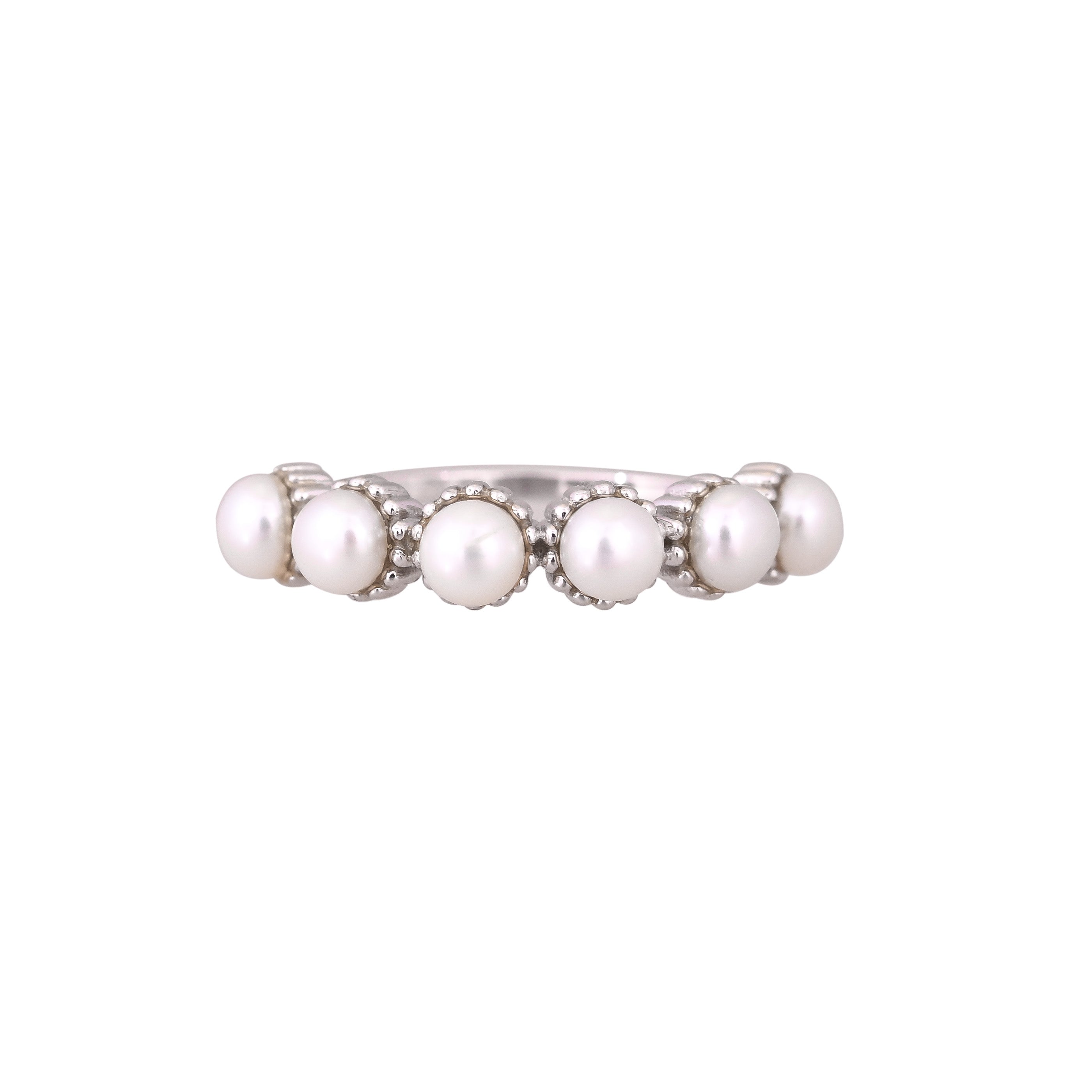 Lustre Classic Pearl Ring