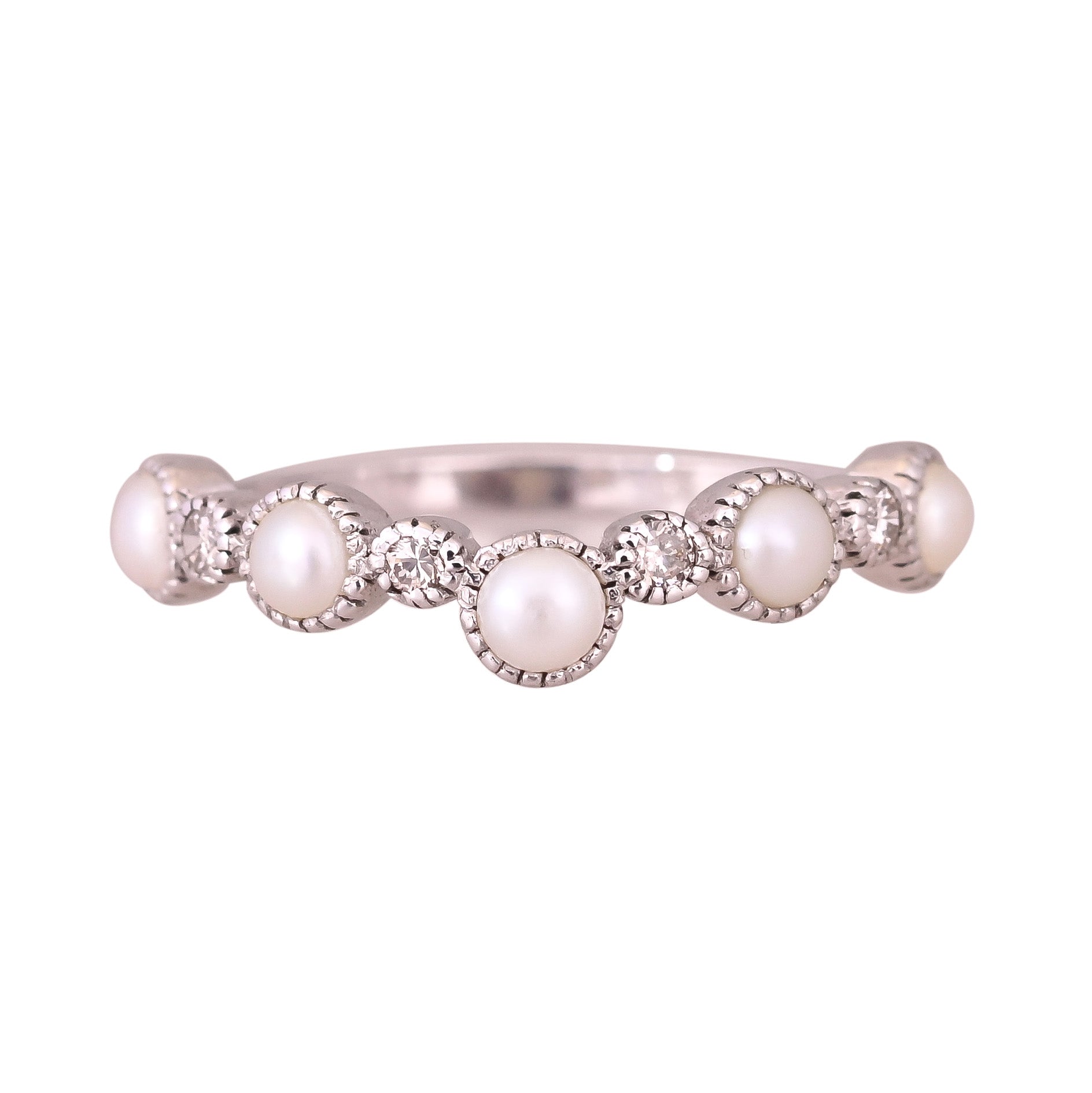 Classic Spark Pearl Ring